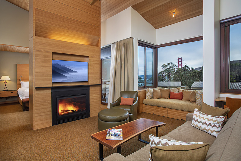 Contemporary King Suite