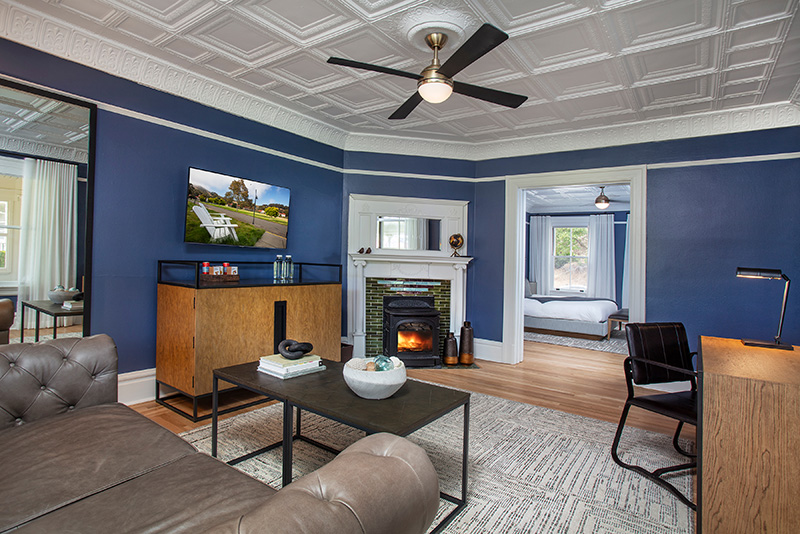 Historic King Suite with City View